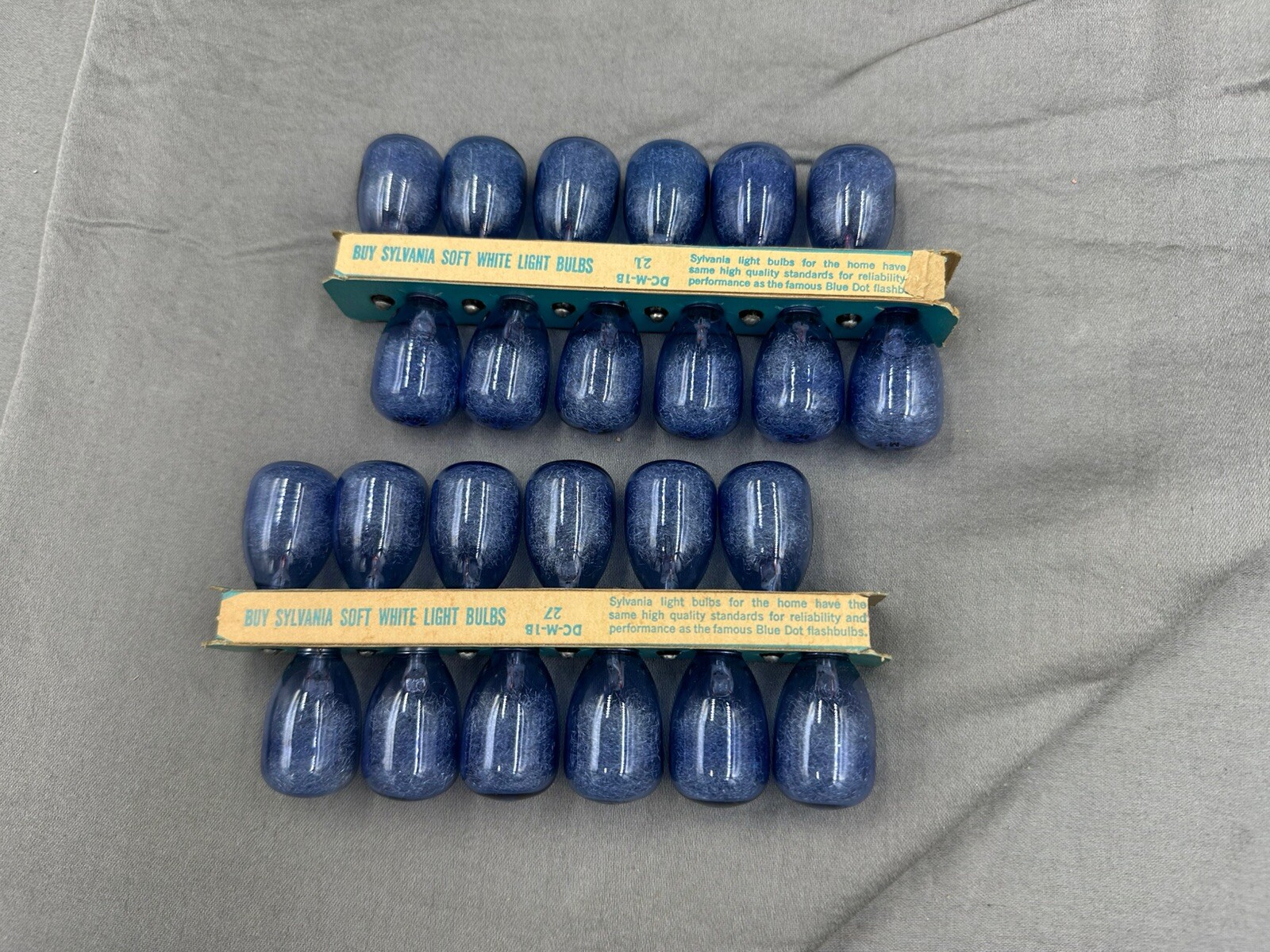 Vintage 2 Boxes Of 12 Blue Dot Sylvania M2B Camera Flashbulbs Made In USA Bulbs