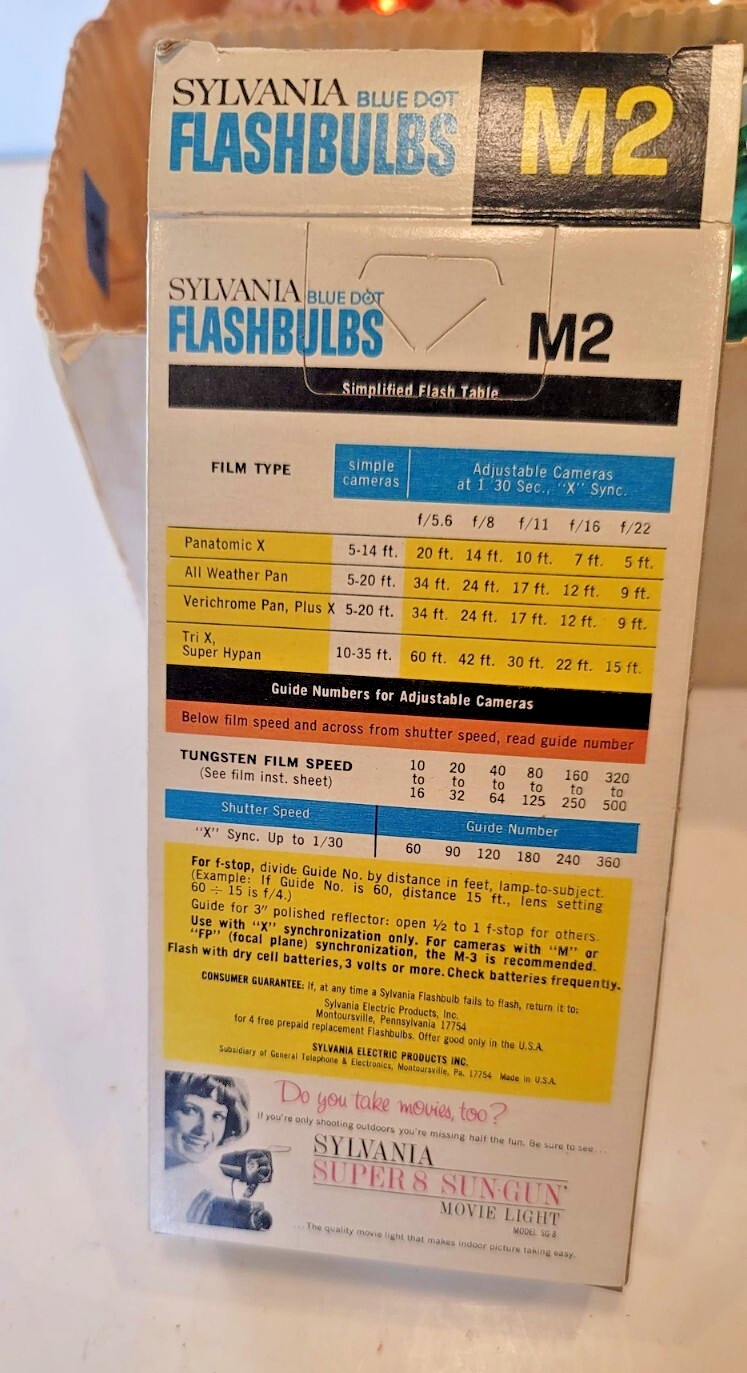 Vintage Sylvania M2B Blue Dot Flashbulbs 10 Unused Clear Flash Bulbs