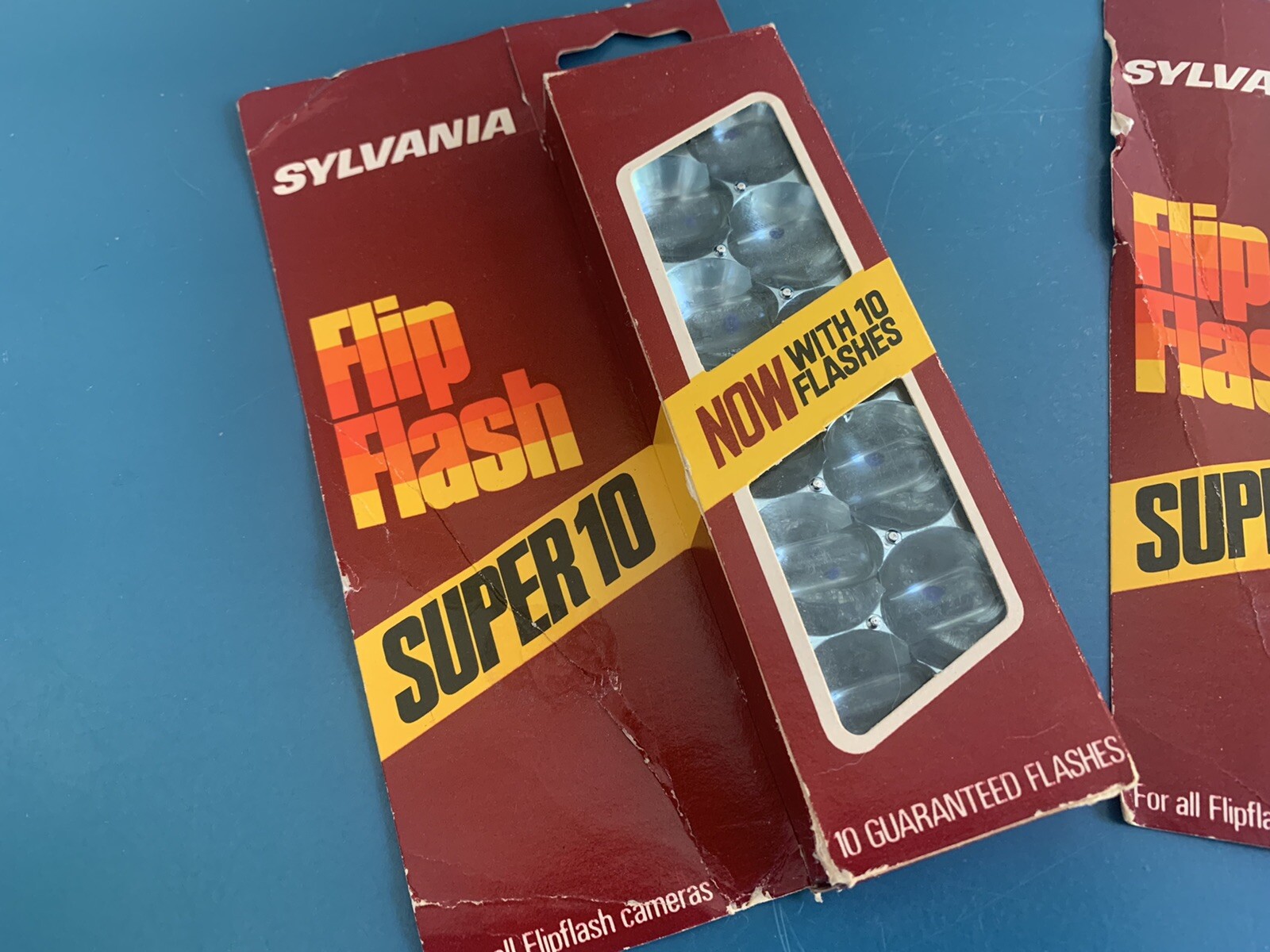 Vintage 2 Packs SYLVANIA Flip Flash Super 10 For Cameras – Total 20 Bulbs NOS