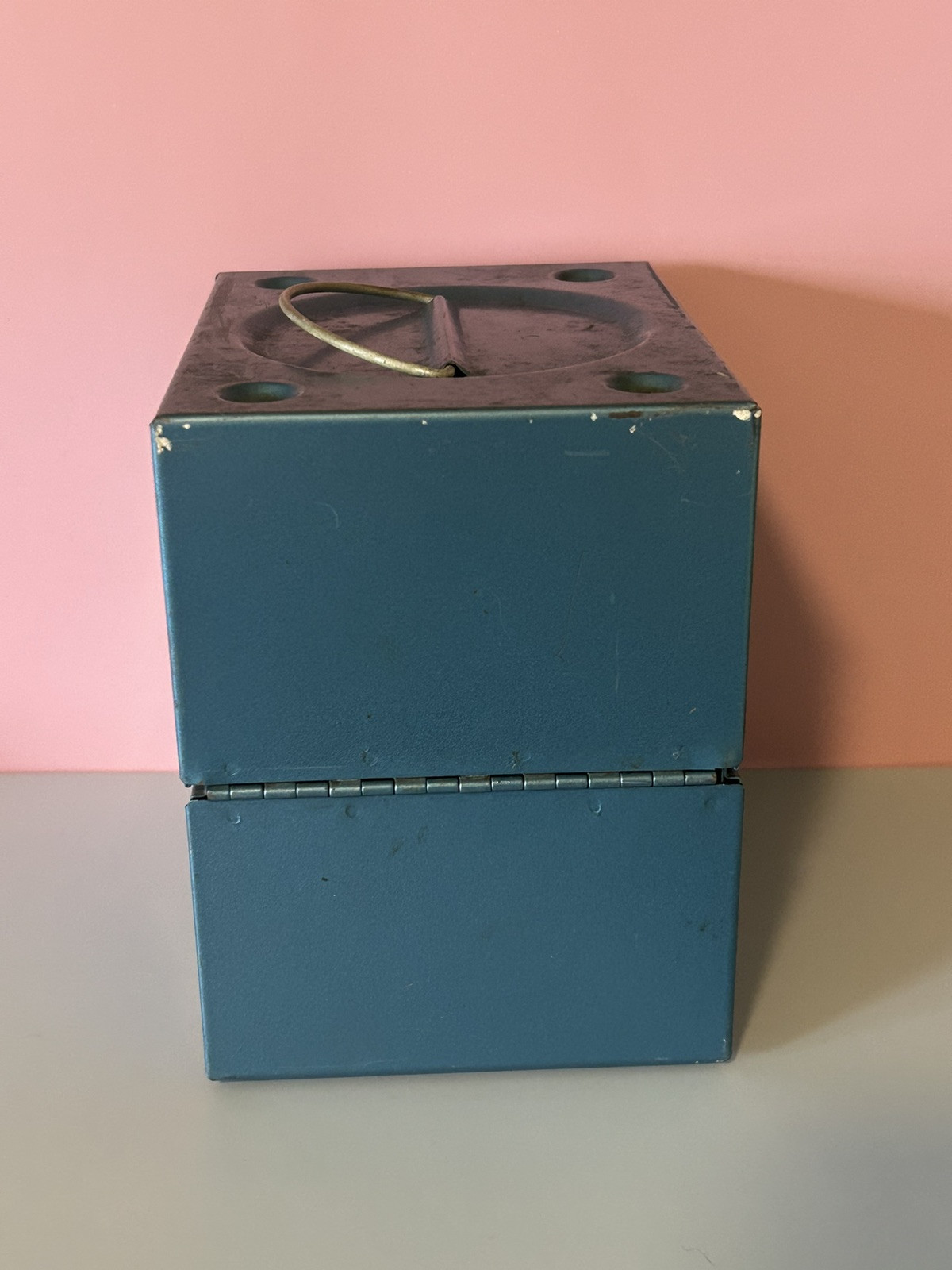 Vintage Compco Metal Reel Storage Film Case Box For Super 8mm Canisters, 6 Slots
