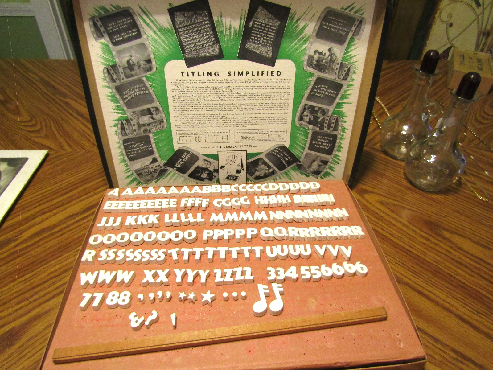 VINTAGE MITTEN’S PLT-1 MOVIE TITLER PUSH PIN LETTERING NOS W/BOX