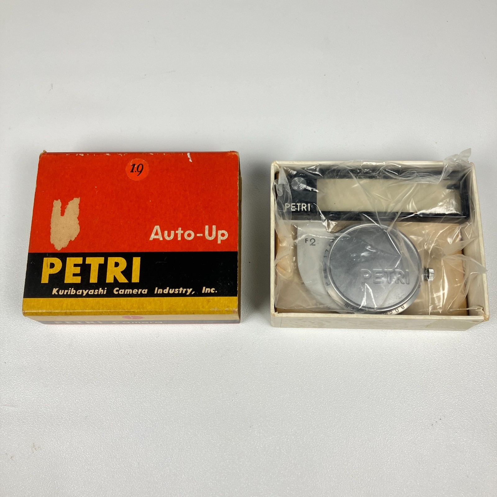 Vintage Kuribayashi Petri Camera Auto-Up w/Box F2 80cm-40cm Japan Bonus Lens Cap