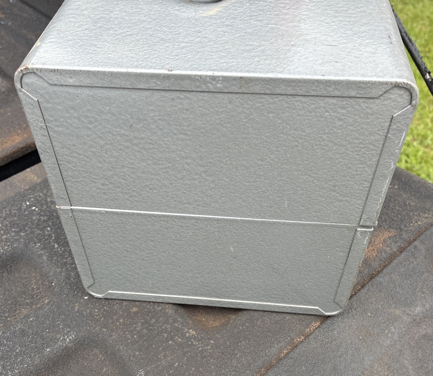 Vintage Brumberger Metal Movie Film Case, Holds 12 Films