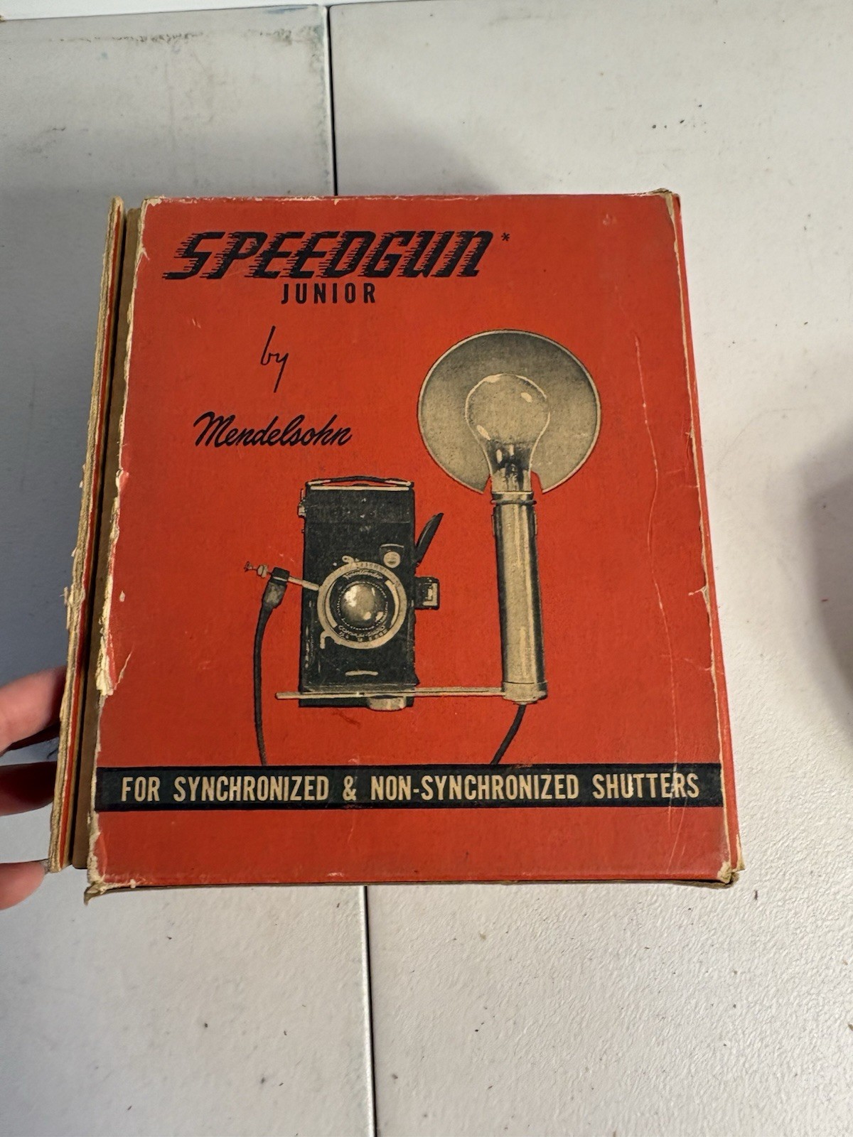 Vintage Mendelsohn Universal Flash Speed Gun Junior With Box (untested)