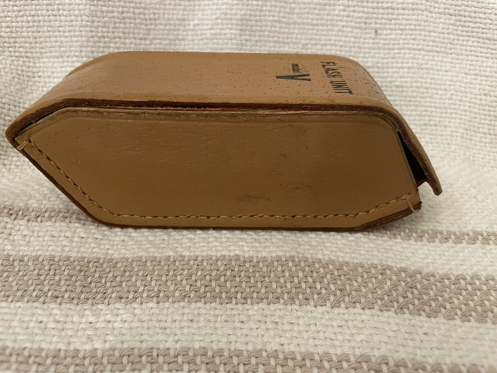 Canon Flash UNIT MODEL V2 Vintage Made in Japan Leather Case & Guide
