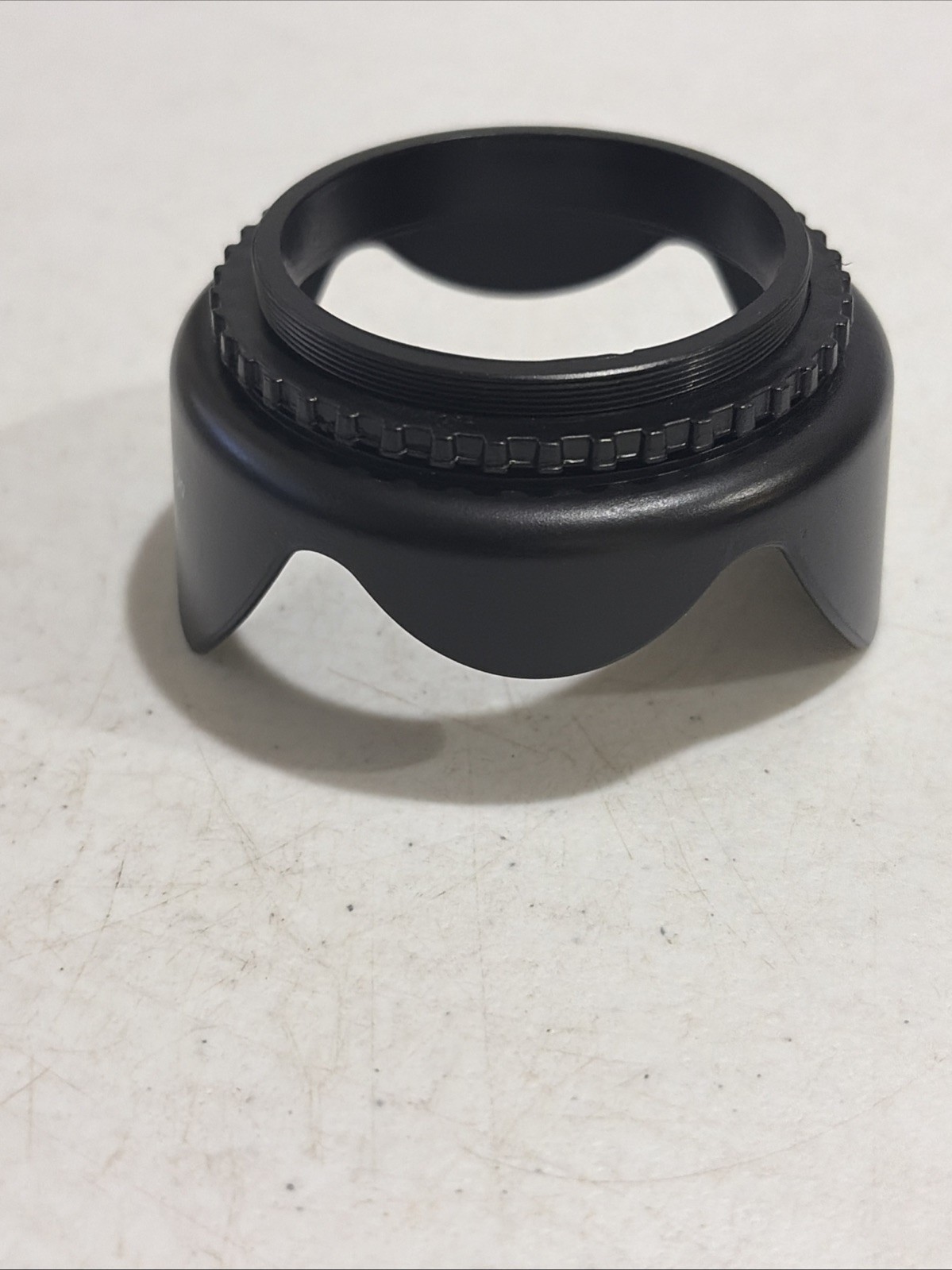 Bower 58mm Plastic Threaded Lens Tulip Pro Hood Shade DC (II) 58