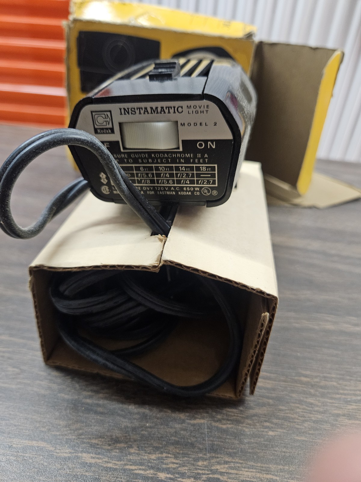 Vintage Kodak Instamatic Movie Light Model 2 in Original Box 1960s No. D376
