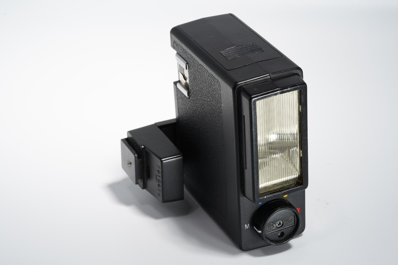 Soligor MK-10A Directional Hot Shoe Flash – Made in Japan – TESTED WORKING GOOD!