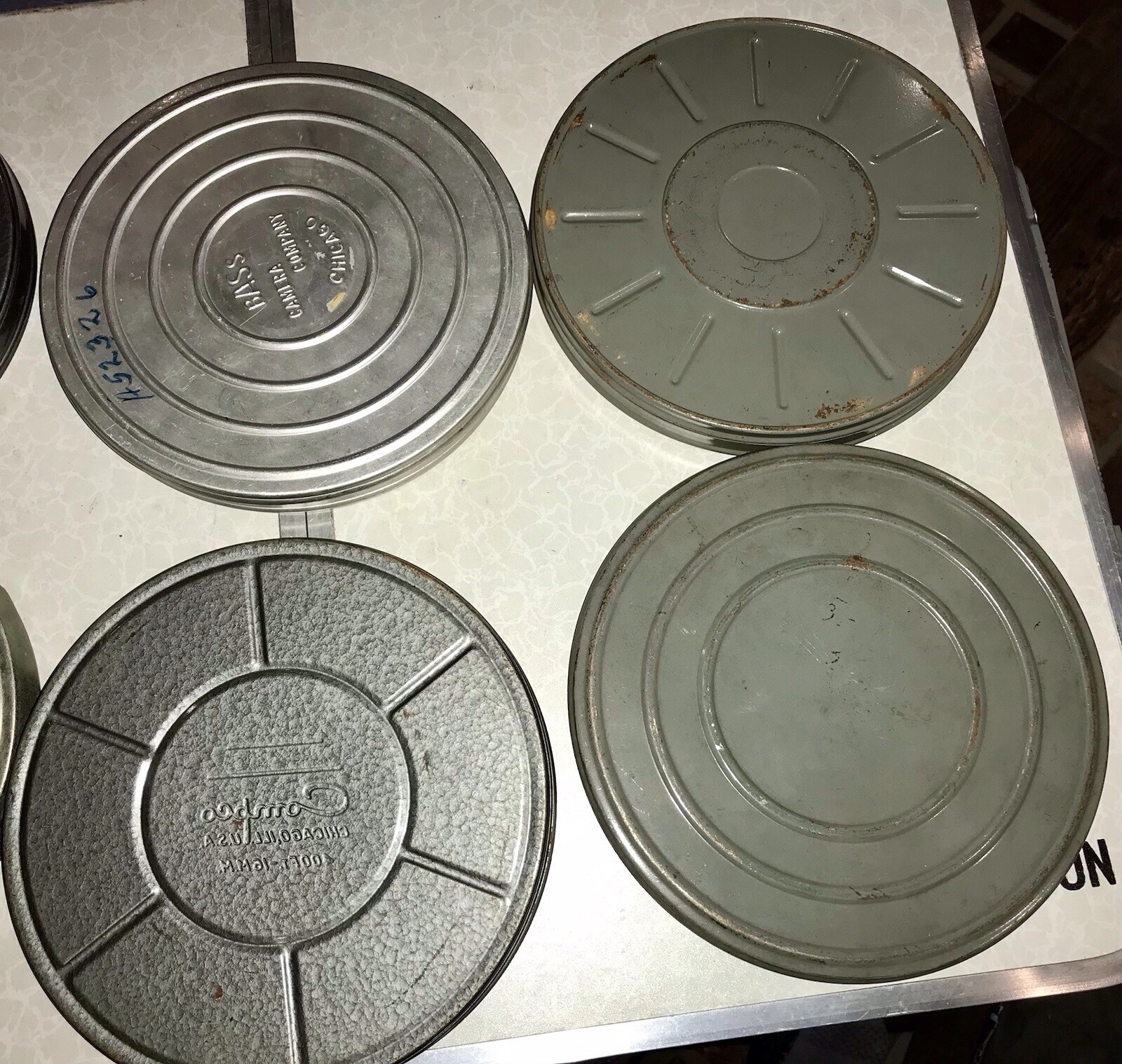6- Vintage 16mm 7” Metal Empty Film Tins W/some Empty Reels