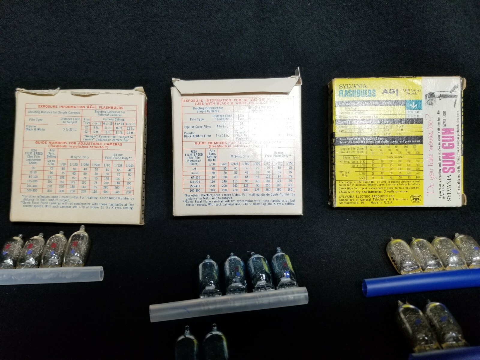 Vintage Sylvania Blue Dot AG-1 and AG-1B Flashbulbs 3 Boxes, 16 Total Bulbs