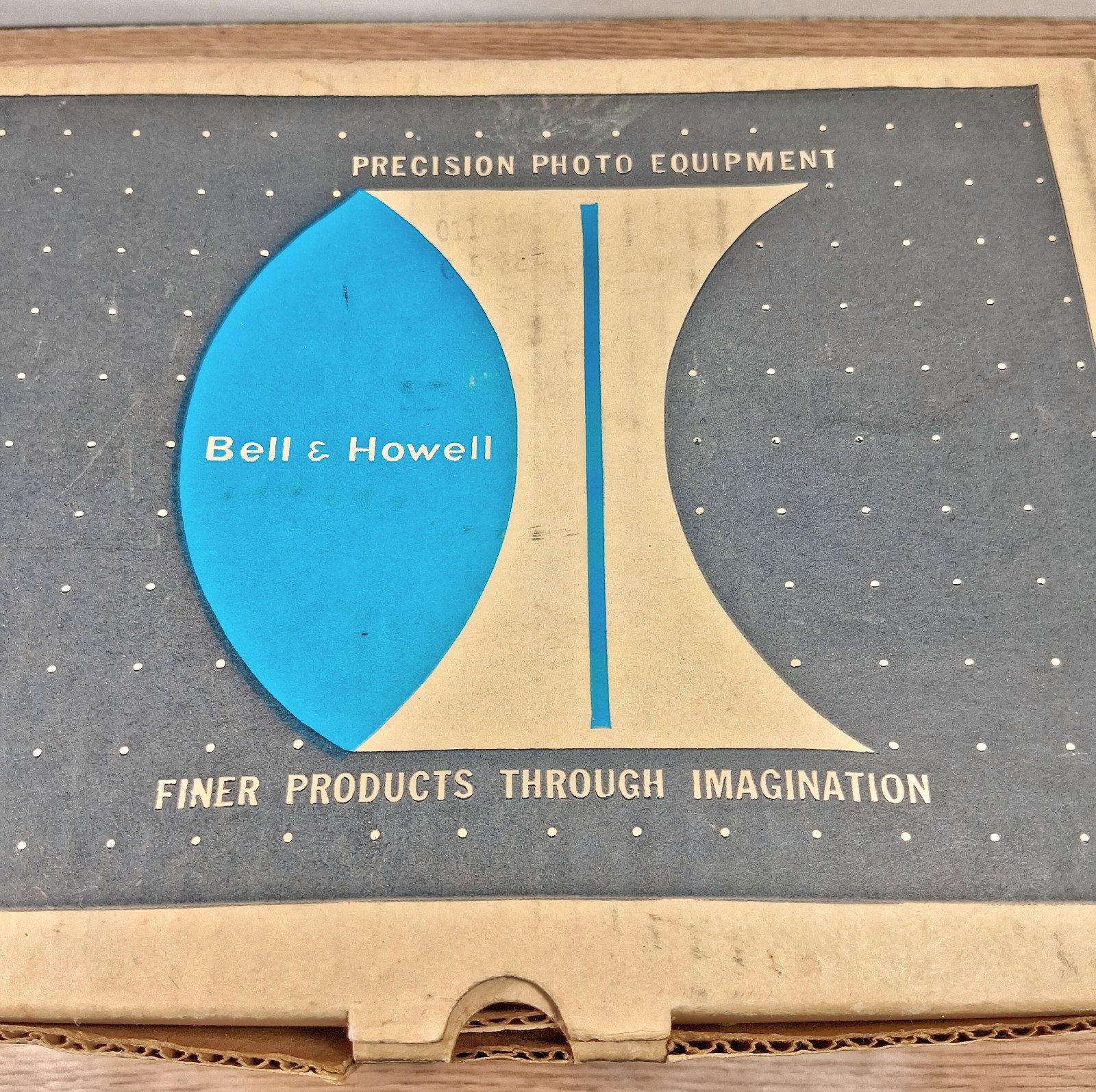 Vintage Bell & Howell Dual Photoflood Light Bar Kit w/ GE 275W Bulbs Handle Box