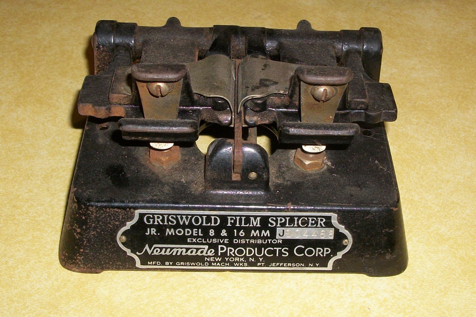 VTG GRISWOLD FILM SPLICER JR MODEL 8 16mm MOTION PICTURE NEUMADE NEW YORK NY OLD