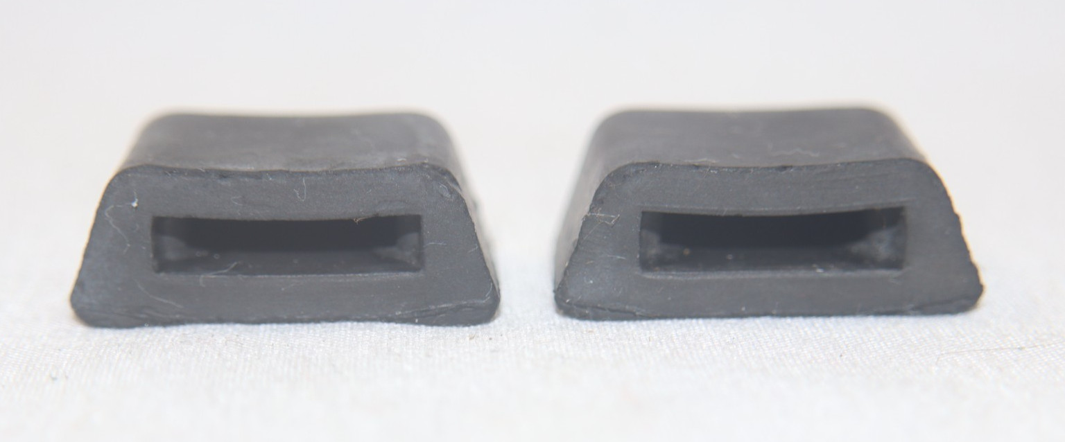 Bell & Howell Projector Elevation Leg Slide-On Rubber Foot Pads OEM