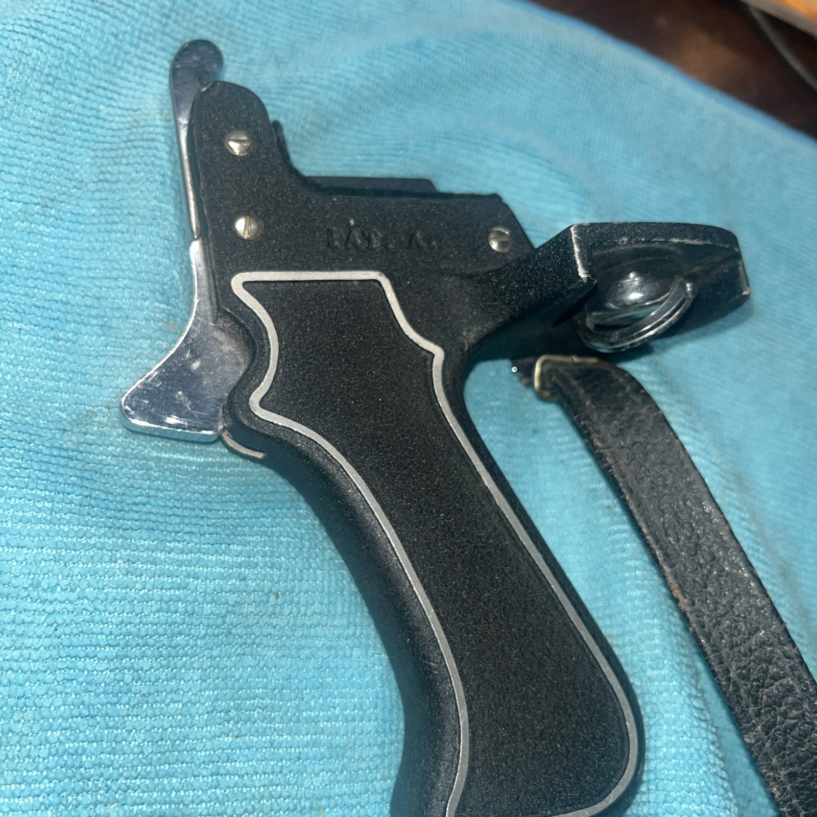 Factory BOLEX HAND GRIP TRIGGER HANDLE For Bolex Round Base 16mm camera