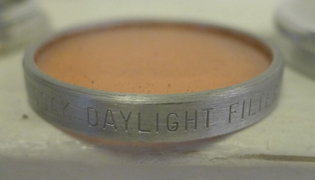 Mil-O Series V C Argus 19mm +Kodak Daylight Filter for Type A Film – Vintage USA