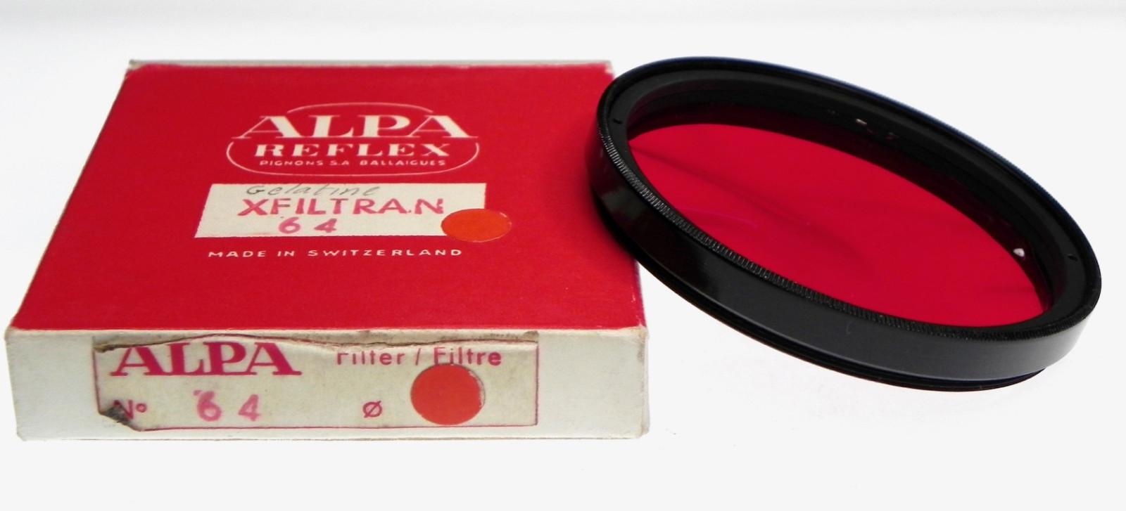 Alpa XFILTRAN #64 72mm Screw-In Filter Ring with Red Gelatine ……….. MINT