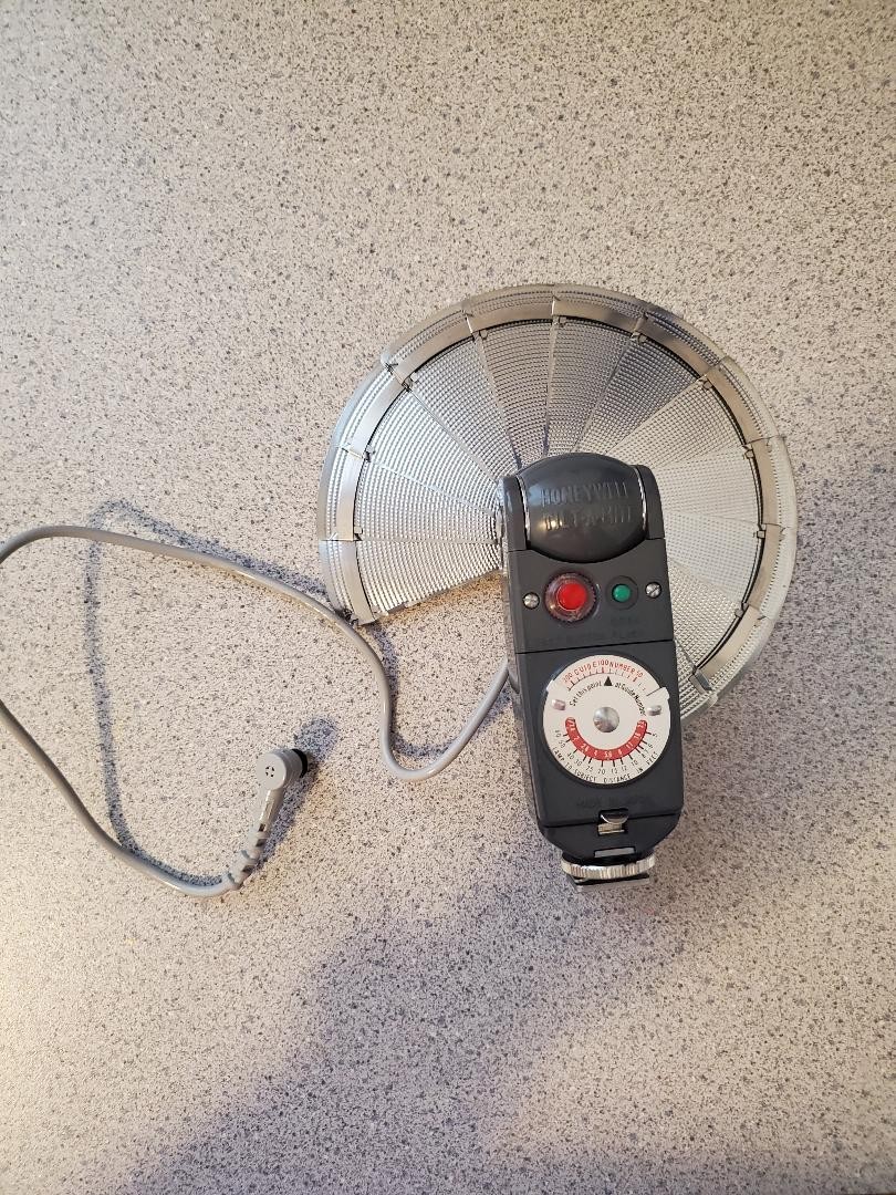 Honeywell Tilt-A-Mite Camera Equipment Flash Collapsible Fan