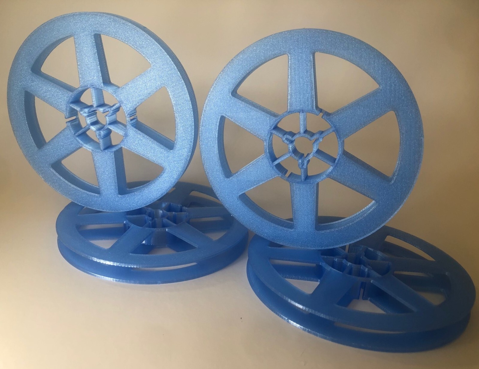 SUPER 8 200 ft. 5″ Beautiful Translucent Blue Plastic Movie Film Reels – 4-pack