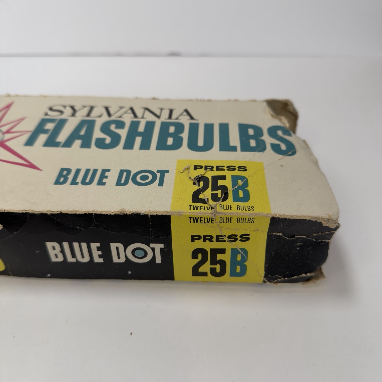 Vintage Sylvania Blue Dot Press 25B Flashbulbs 10 New Bulbs w/ Original Box