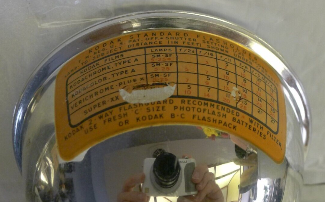 Pair of Vintage Kodak Standard Flasholder with Bracket & Cords