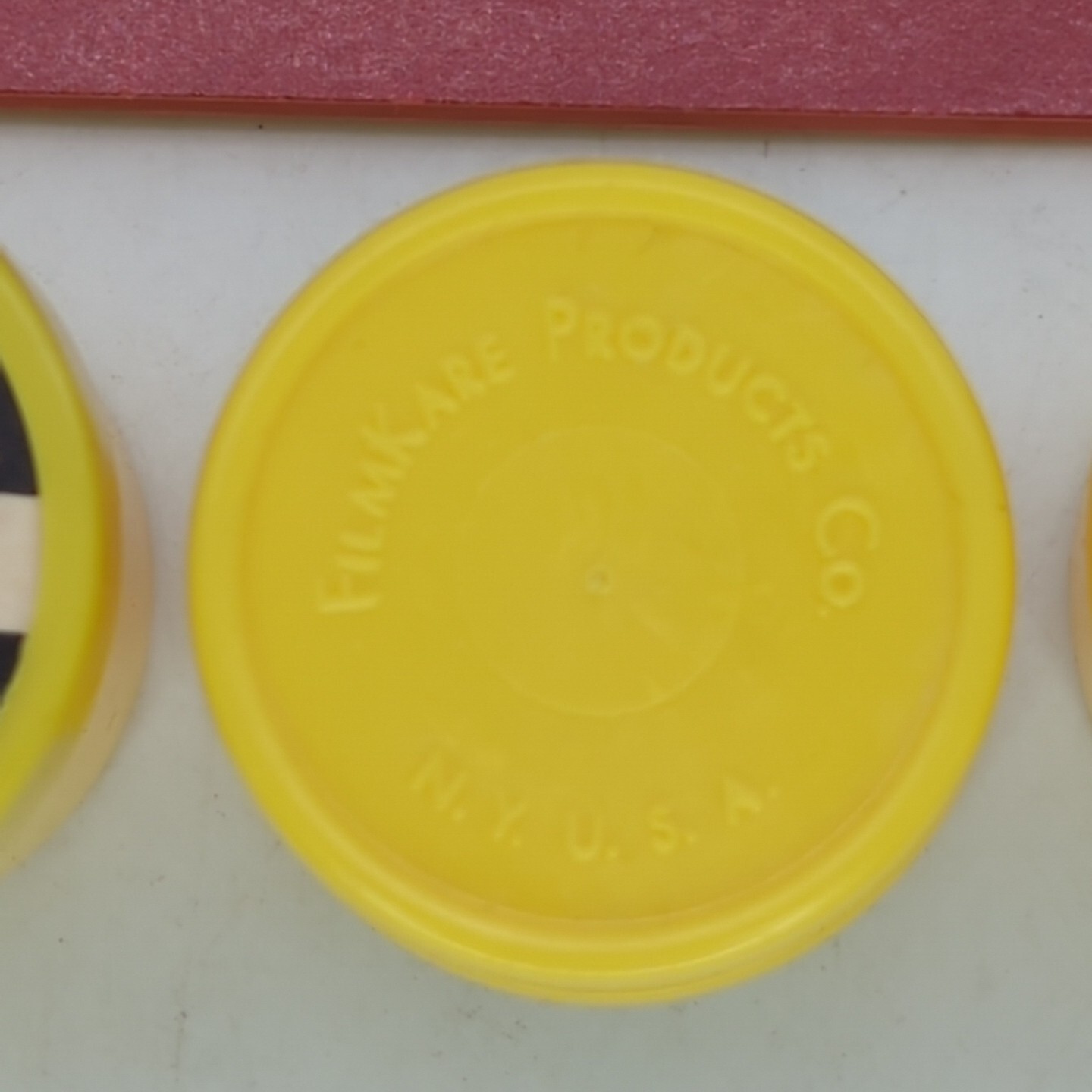 Film Kare Yellow Plastic 35mm Film Canisters Container Lot Kustom Craft FilmKare