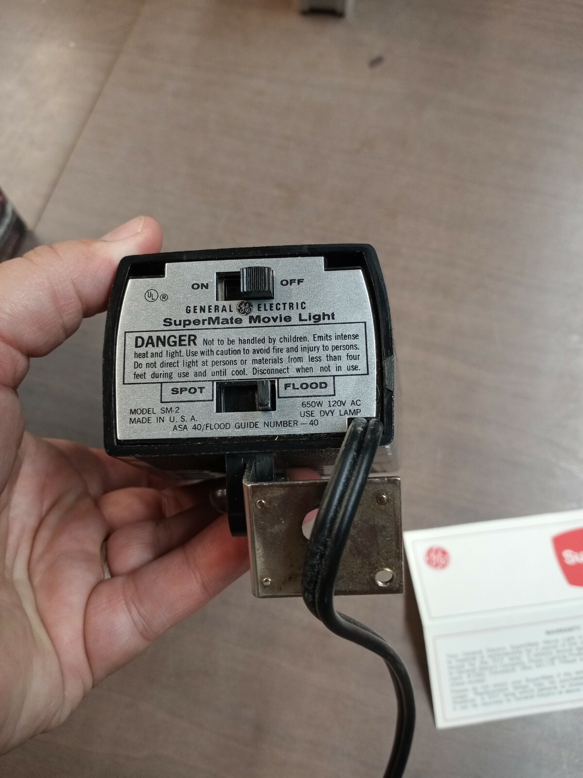 GENERAL ELECTRIC SUPERMATE MOVIE LIGHT MODEL SM-2- TESTED – WORKS (Camera A)