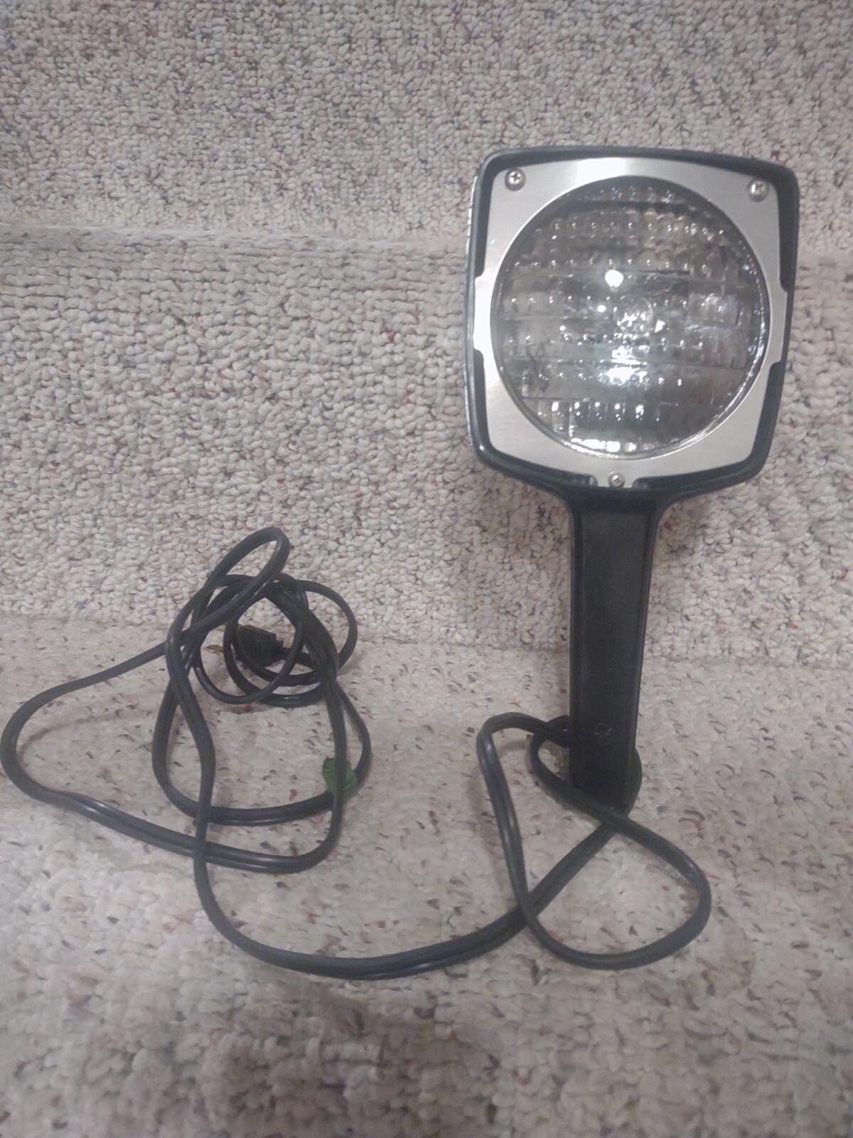 VINTAGE SEARS MOVIE LIGHT (ONLY) 3-8849 WITH ORIGINAL BOX – TESTED