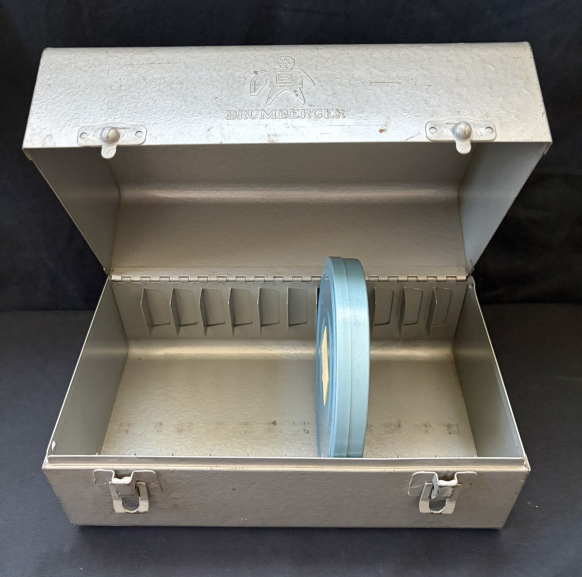 Vtg. 8mm Film Brumberger Metal Carrying Case Holds 5 in Reels + 1 home movie