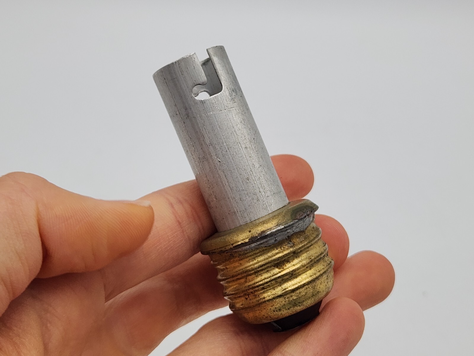 Vintage Camera Flash Bulb Adapter #5 #25 5B to Screw Base Press 22 Graflex