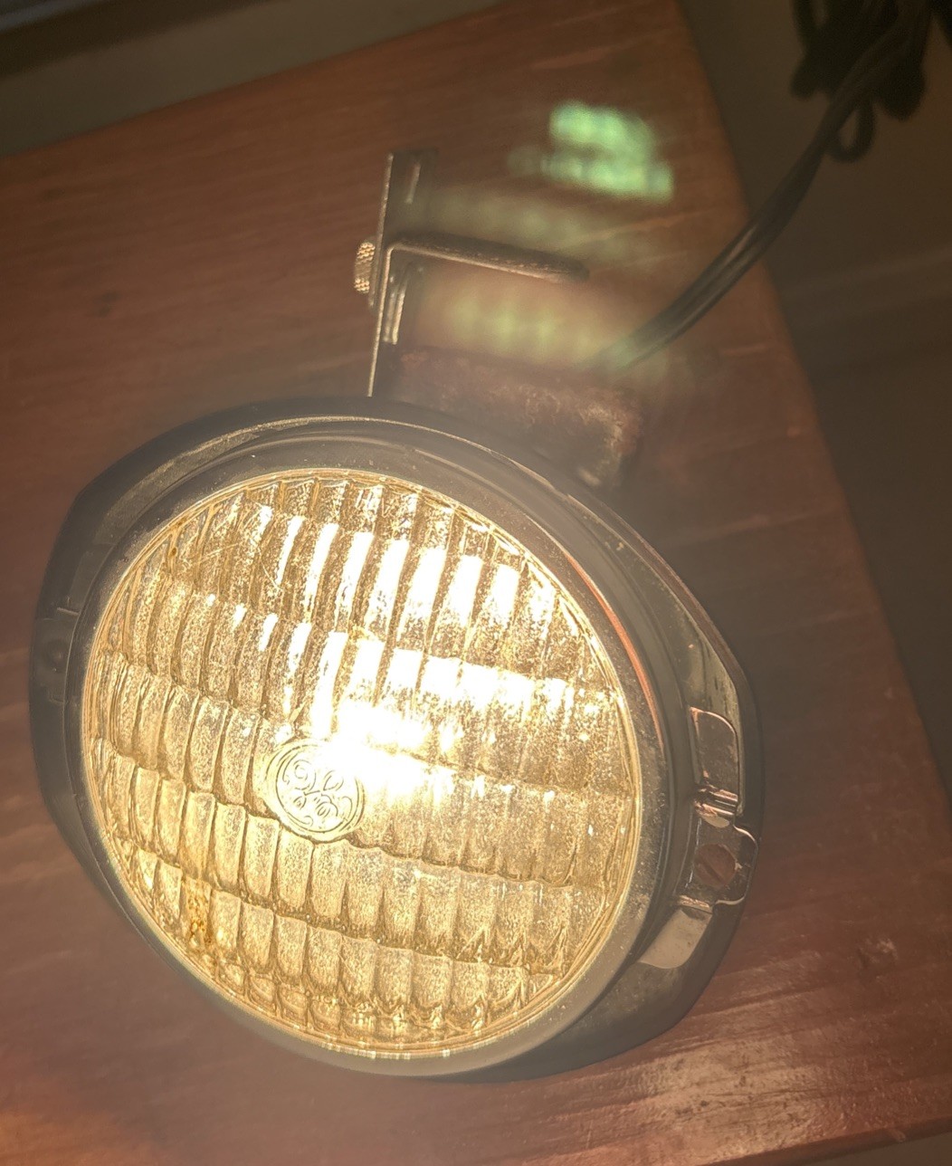 Topmount Cameralite 929 Acme Lite Movie Camera Light for Super 8 Cameras Vtg