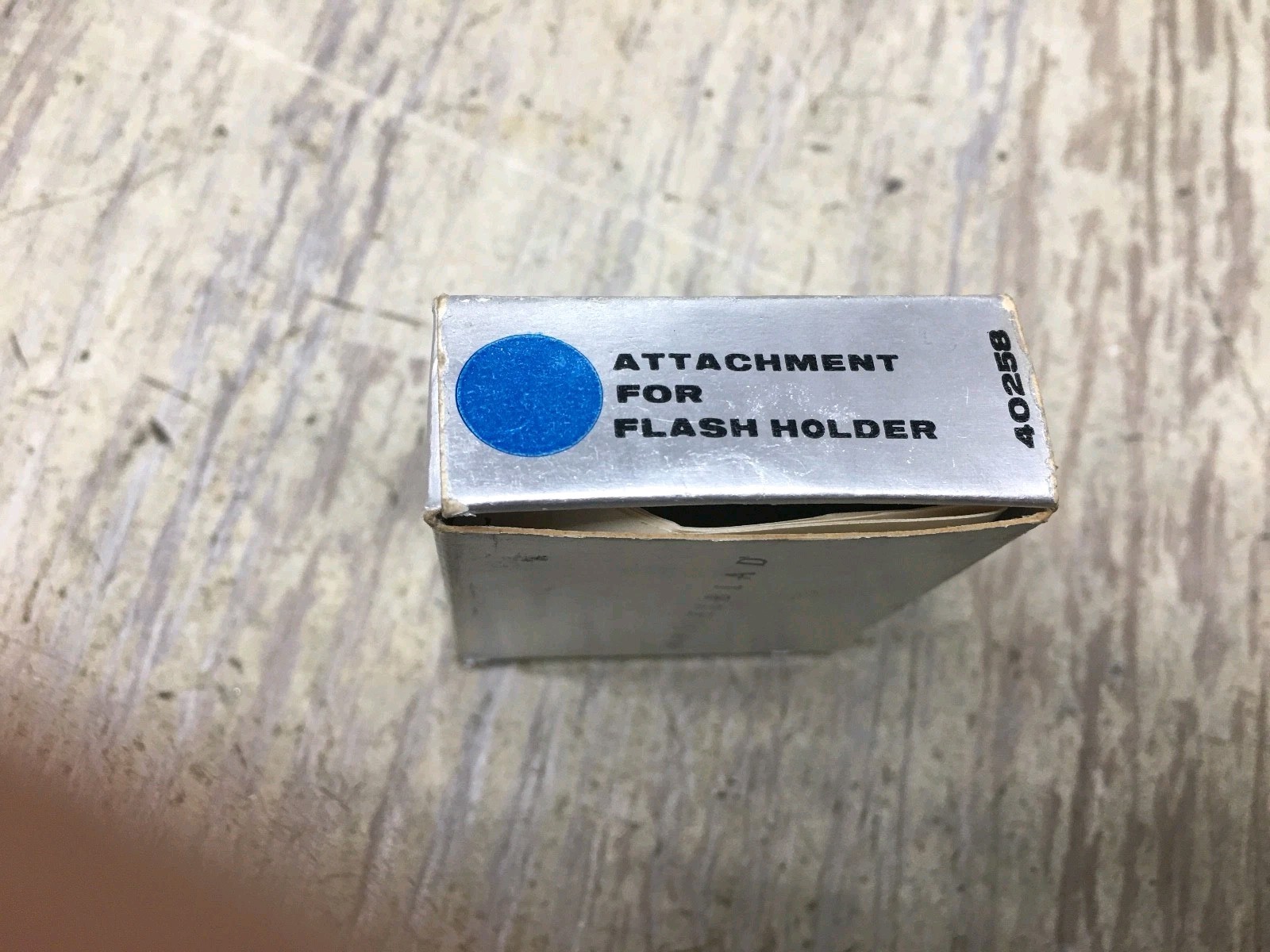 Hasselblad 40258 Flash Holder Hood-Clip Attachment Accessory. NEW NO USED