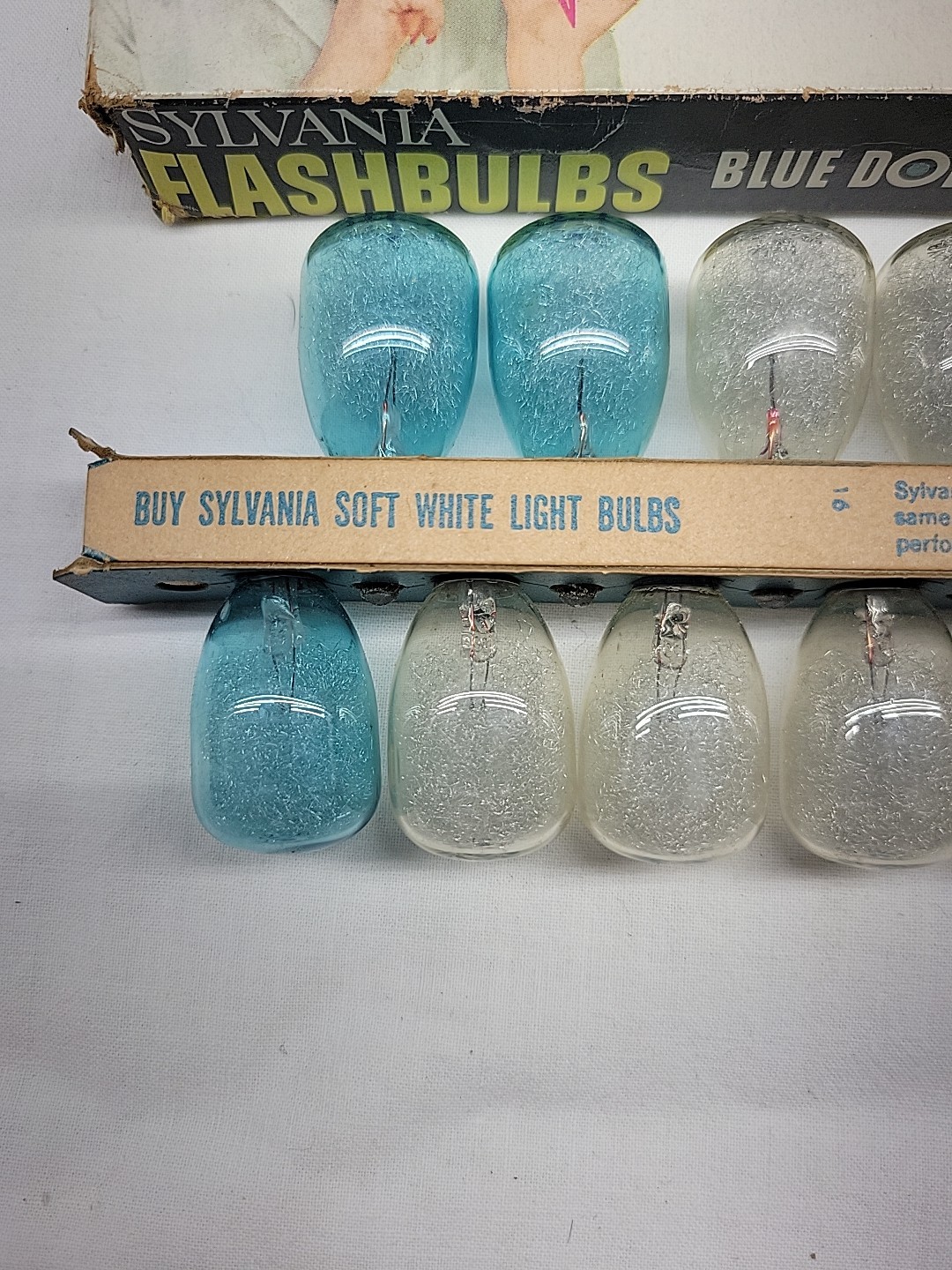 Vintage Camera Flash Bulbs & Accessories GE Sylvania Osram Polaroid Peak Argus