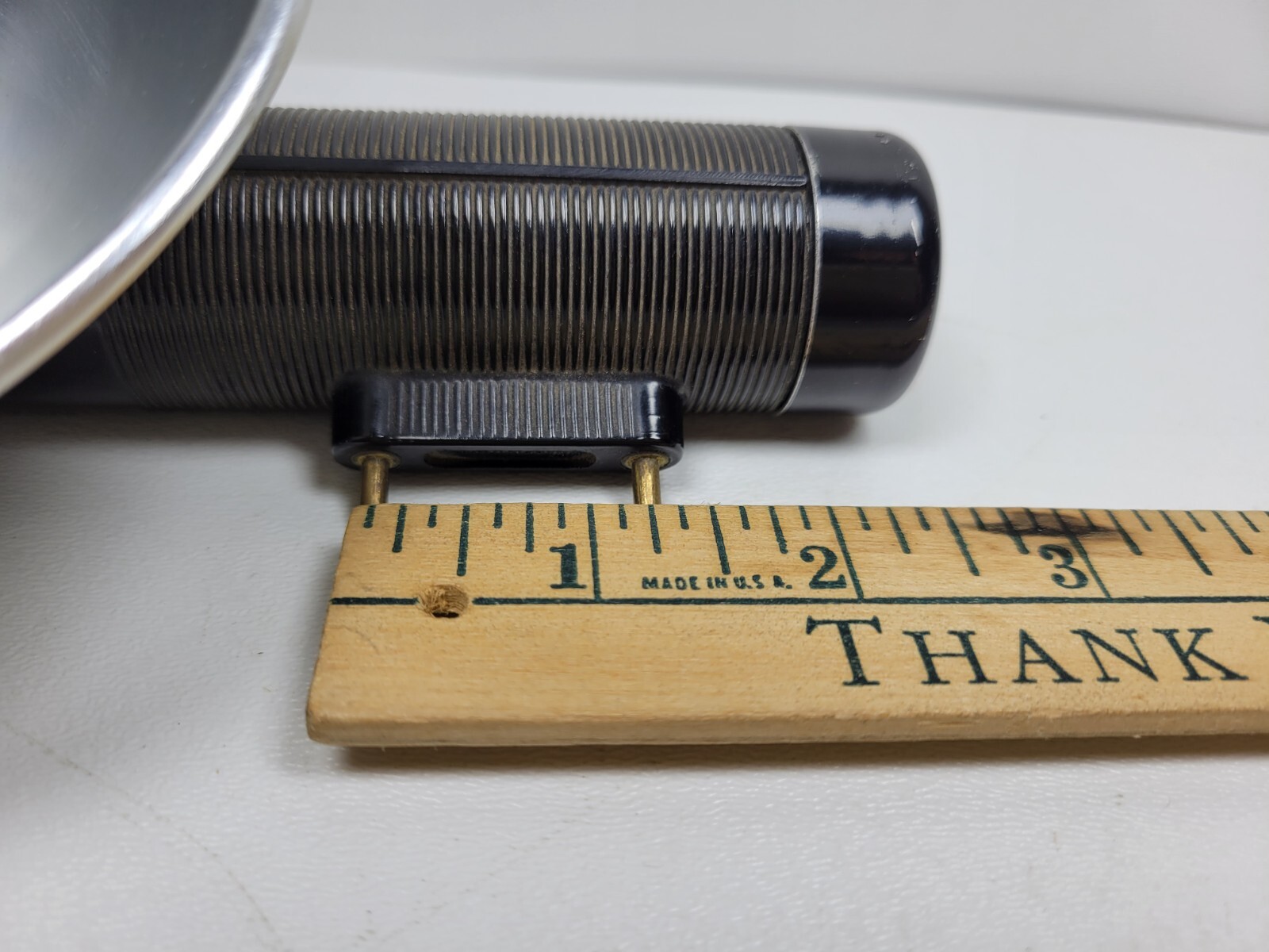 Argus Flash Bulb Holder Vintage Fits on Early Cameras Two Prong Bayonet Contact