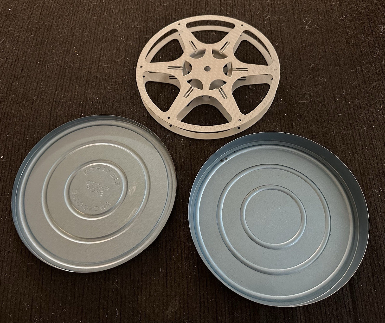Lot of 7 Vintage 8mm / Super 8 Metal Film Reels & Tins Kodak Stewart’s