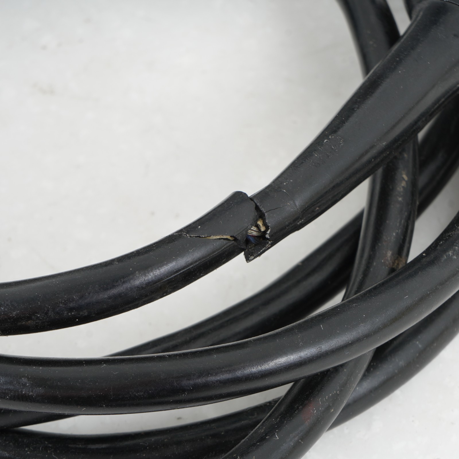 :ARRI Genuine Arriflex 16 Power Cable / 2-Prong (Large Connector)