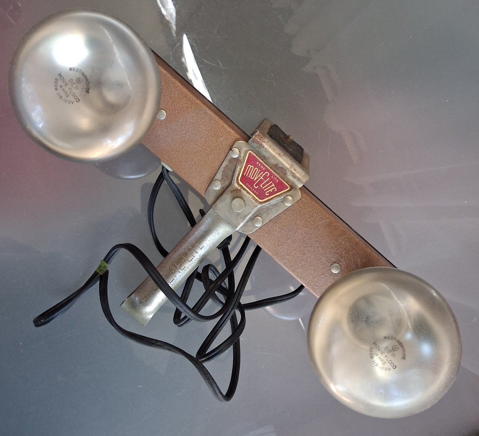 Vintage Acme-Lite Chicago Mov-E-Light, 1950s Camera Light Bar, Still Works