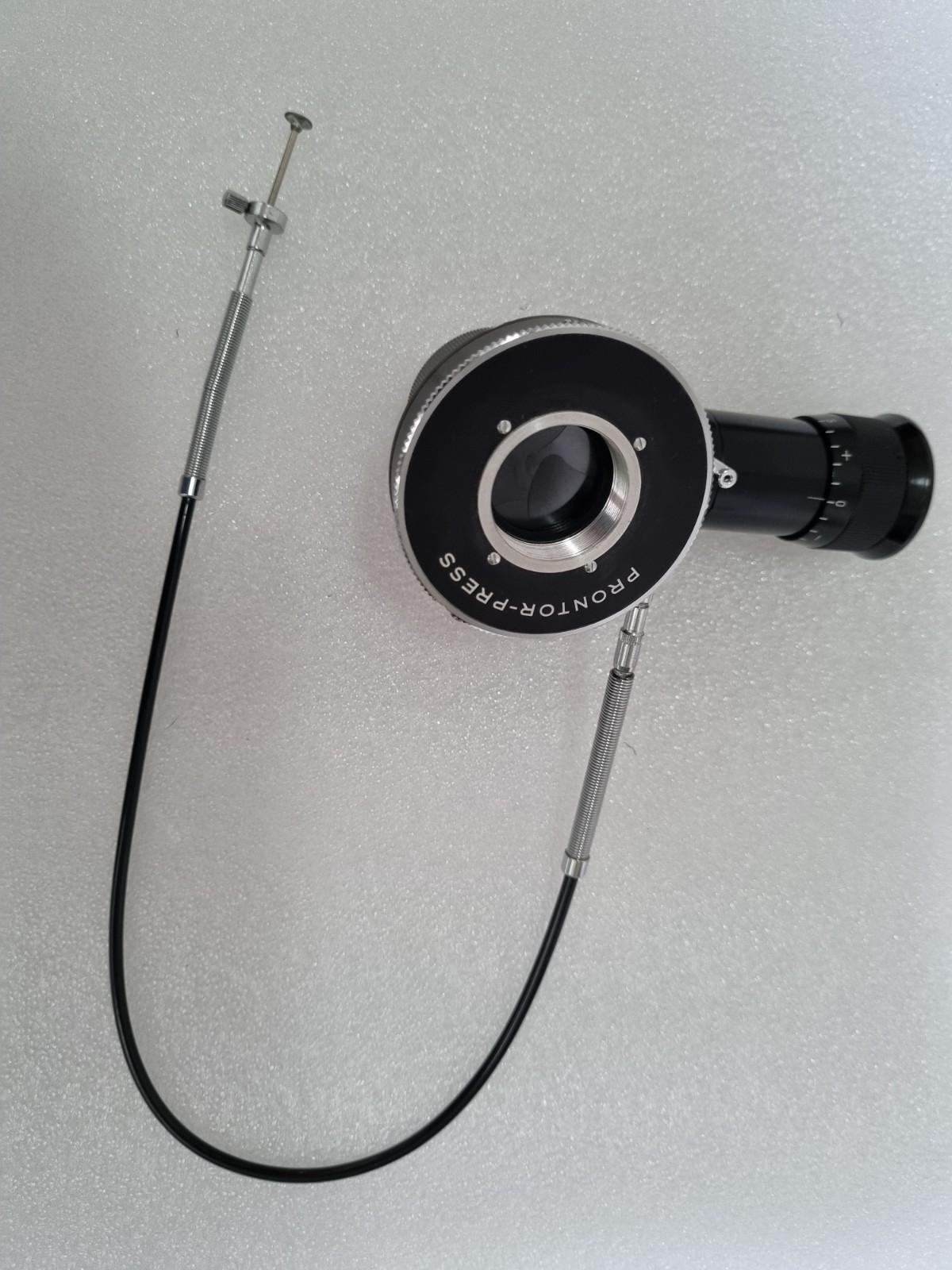 Leitz Wetzlar ProntorPress Shutter Microscope Camera Adapter Excellent condition