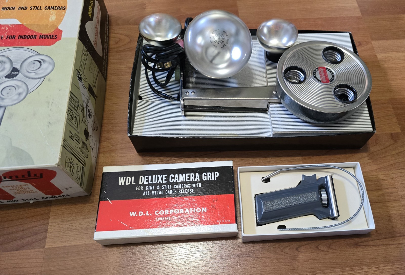 Vintage Acme-Lite Handy-Dandy 3HD Movie Camera Light USA Tested Box WDL Grip