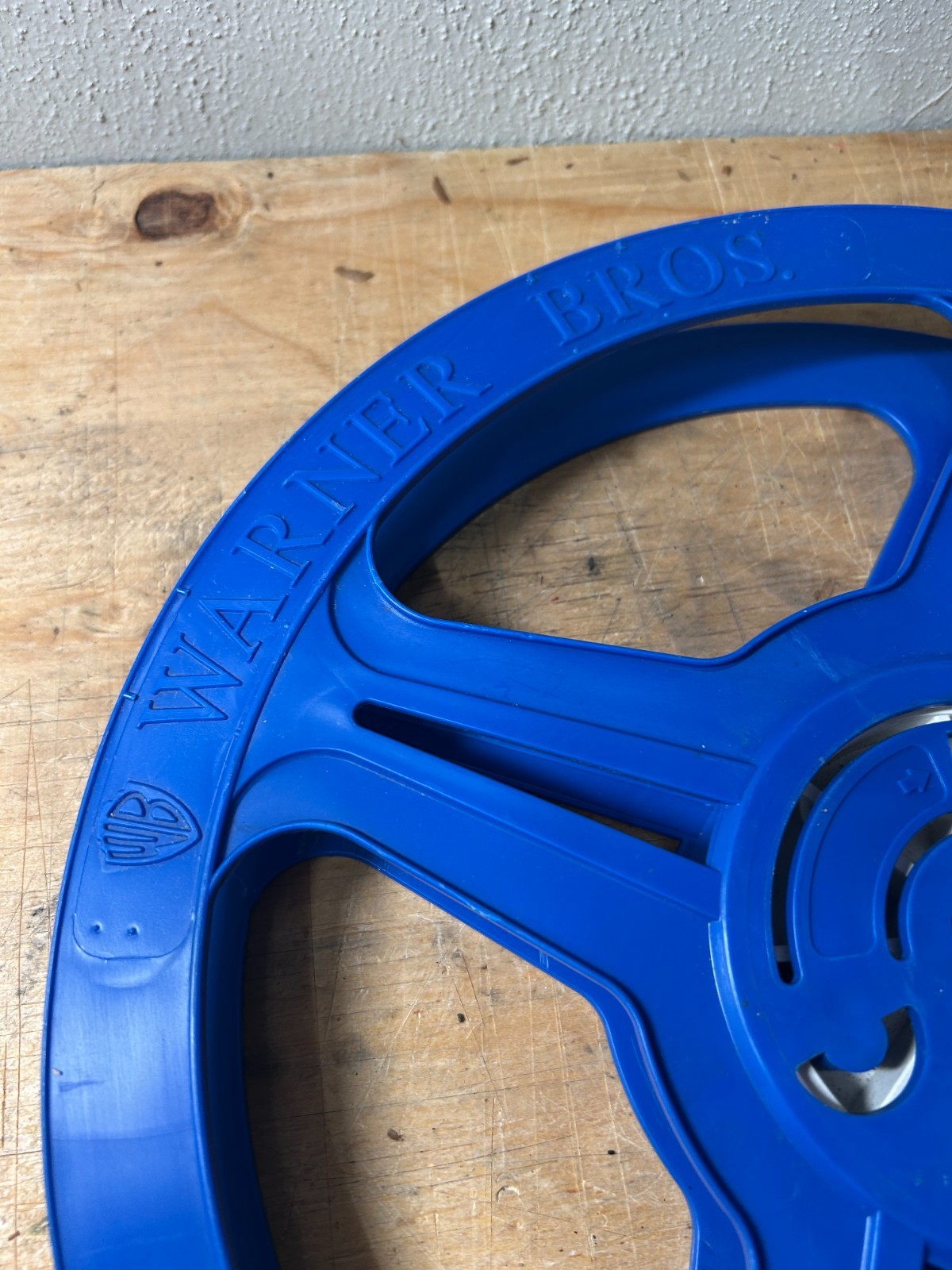 Vintage 1970’s Cinema Warner Bros. 14.5″ 35mm Movie Reel Plastic