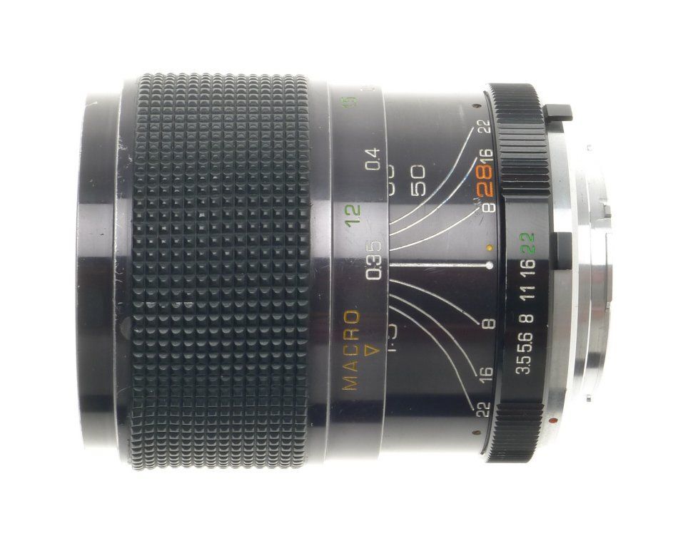 Sunactinon mc 1:3.5-4.8 f=28-70mm 52mm diameter macro zoom lens