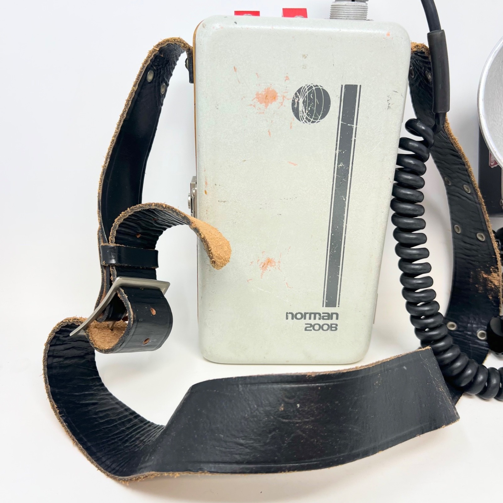 Vintage Norman 200B Portable Flash Strobe Unit Burbank CA Photography Equipment