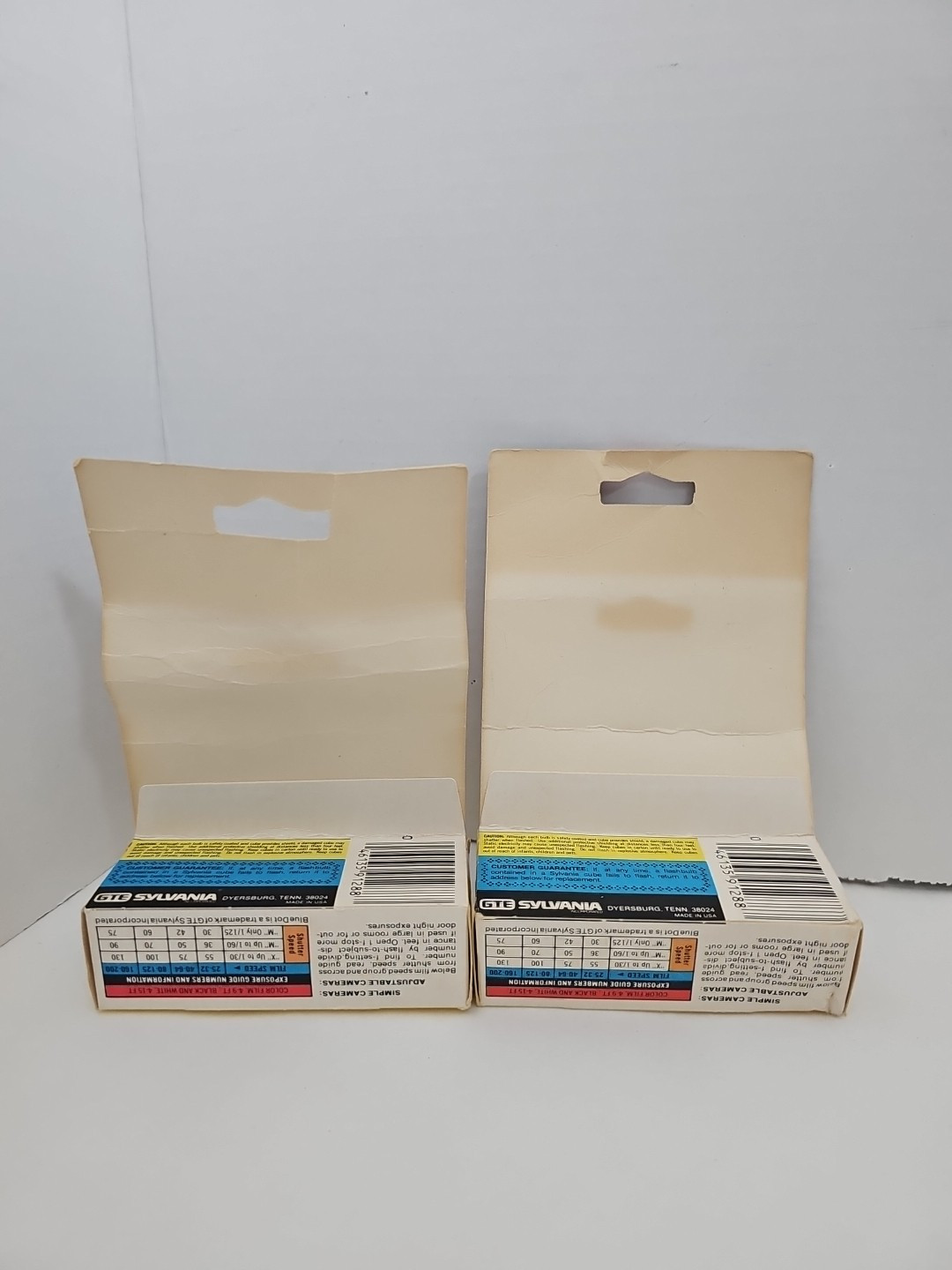 Vintage SYLVANIA BLUE DOT FLASHCUBES – 2 Pack of 3 Cubes / New in Package NOS
