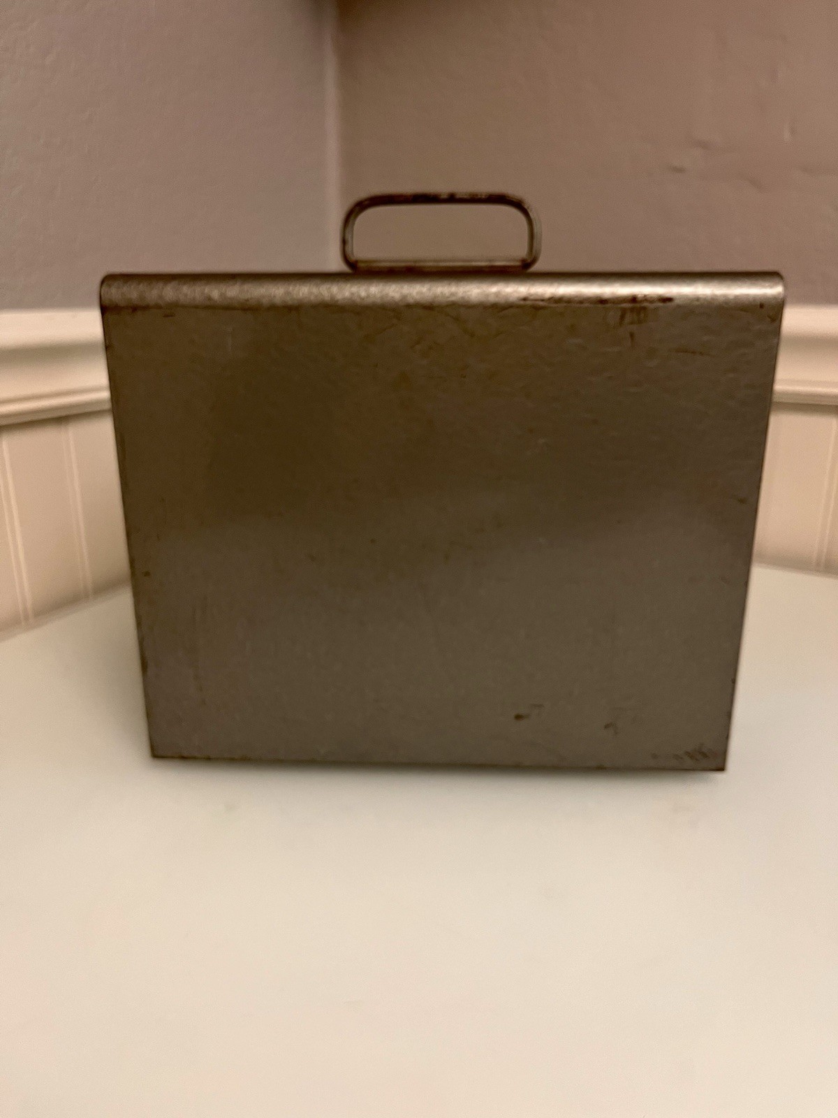 Brumberger Metal Divided 35 mm Slide Container Carrying Case