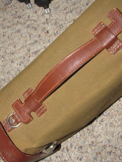 Vintage PENTACON CAMERA FIELD TRIPOD w/ Canvas & Leather Case GERMANY