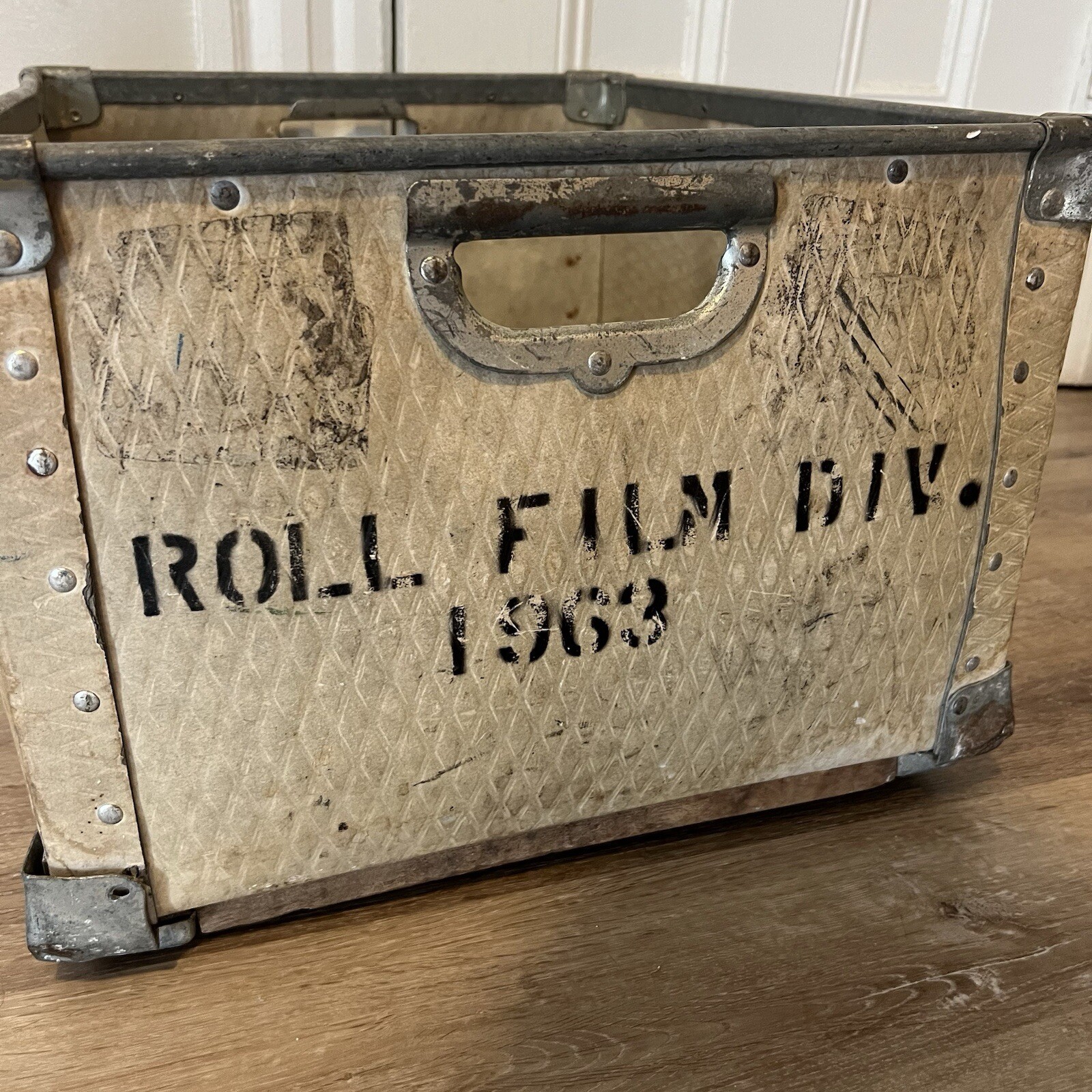 EASTMAN KODAK VTG 60s Headquarters Roll Film Division Crate Rochester NY Camera