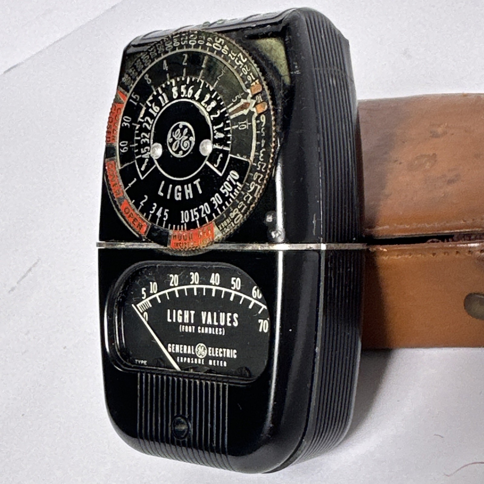 GE Photo Exposure Light Meter 8DW58Y4 w Leather Case Vintage
