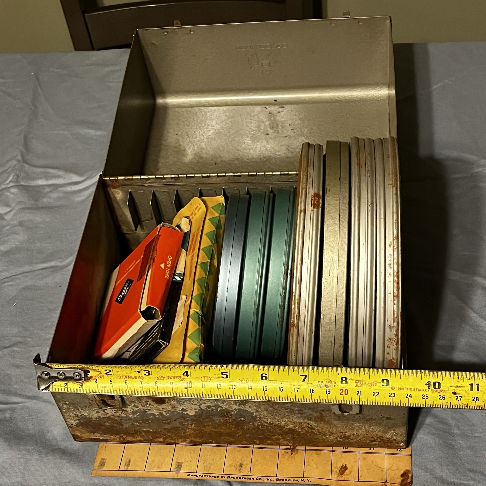 Vintage Silver Real to Reel Tape Metal Carrying Case W/12 Reels & Accessories