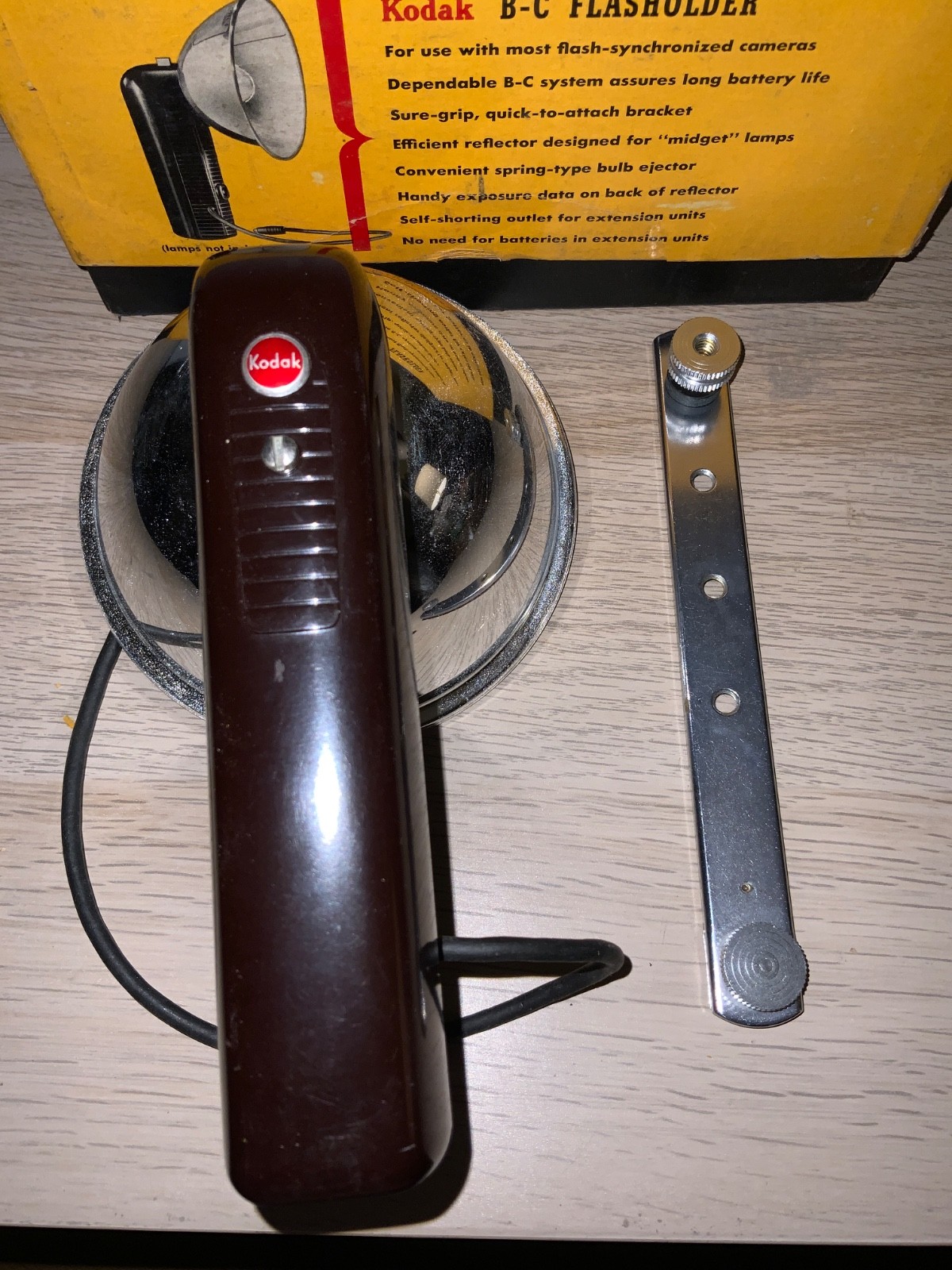 Vintage KODAK Standard B-C Flasholder with Bracket – Original Box