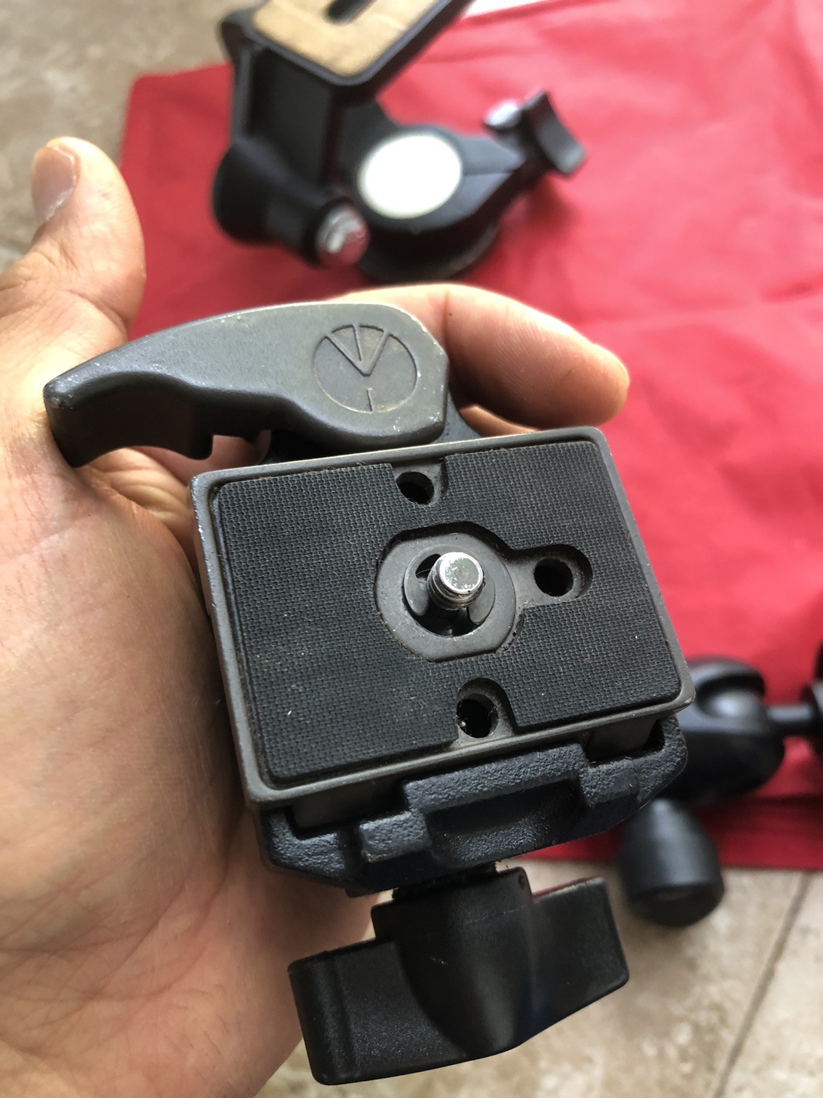 Manfrotto 494 ,3229 Snd More Tripod head Lot