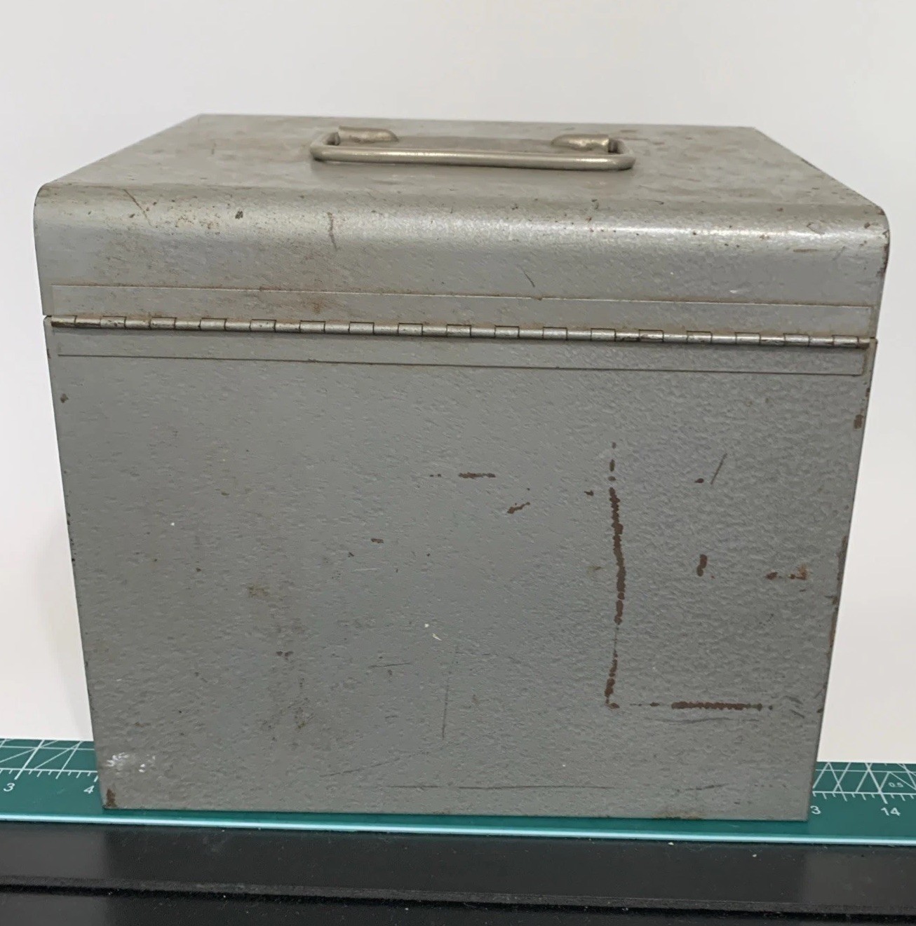 Large Metal Excelsior 8.5”X 7.5”X 7.5” Carrying Case Holds 12 8mm Film Canisters